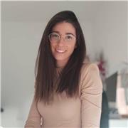 Profesora titulada en fisioterapia con 14 años de experiencia, especialidad en disfunciones de suelo pélvico.